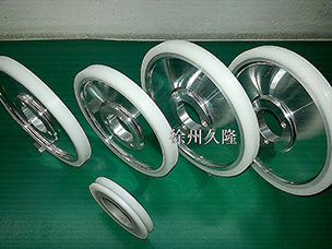 換向輪、導(dǎo)向輪、驅(qū)動輪